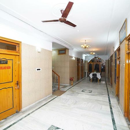 Oyo 39543 Hotel Kk Pantnagar Luaran gambar