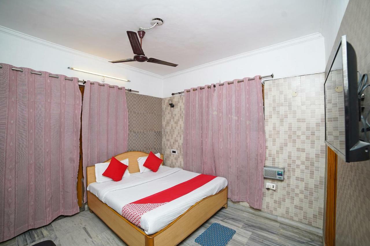 Oyo 39543 Hotel Kk Pantnagar Luaran gambar
