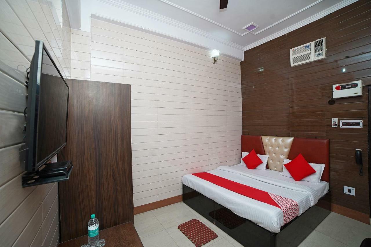 Oyo 39543 Hotel Kk Pantnagar Luaran gambar